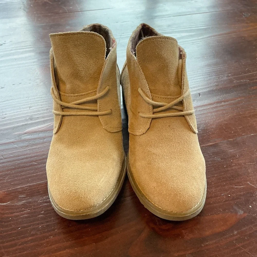Eddie Bauer Chukka Boots Womens Sz 7M Vega Sand Suede Leather Almond Toe Lace Up